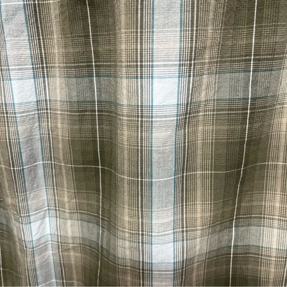 Carhartt Shirt Mens M Brown Red Plaid Button Up Short Sleeve Relaxed Cotton - Picture 5 of 5